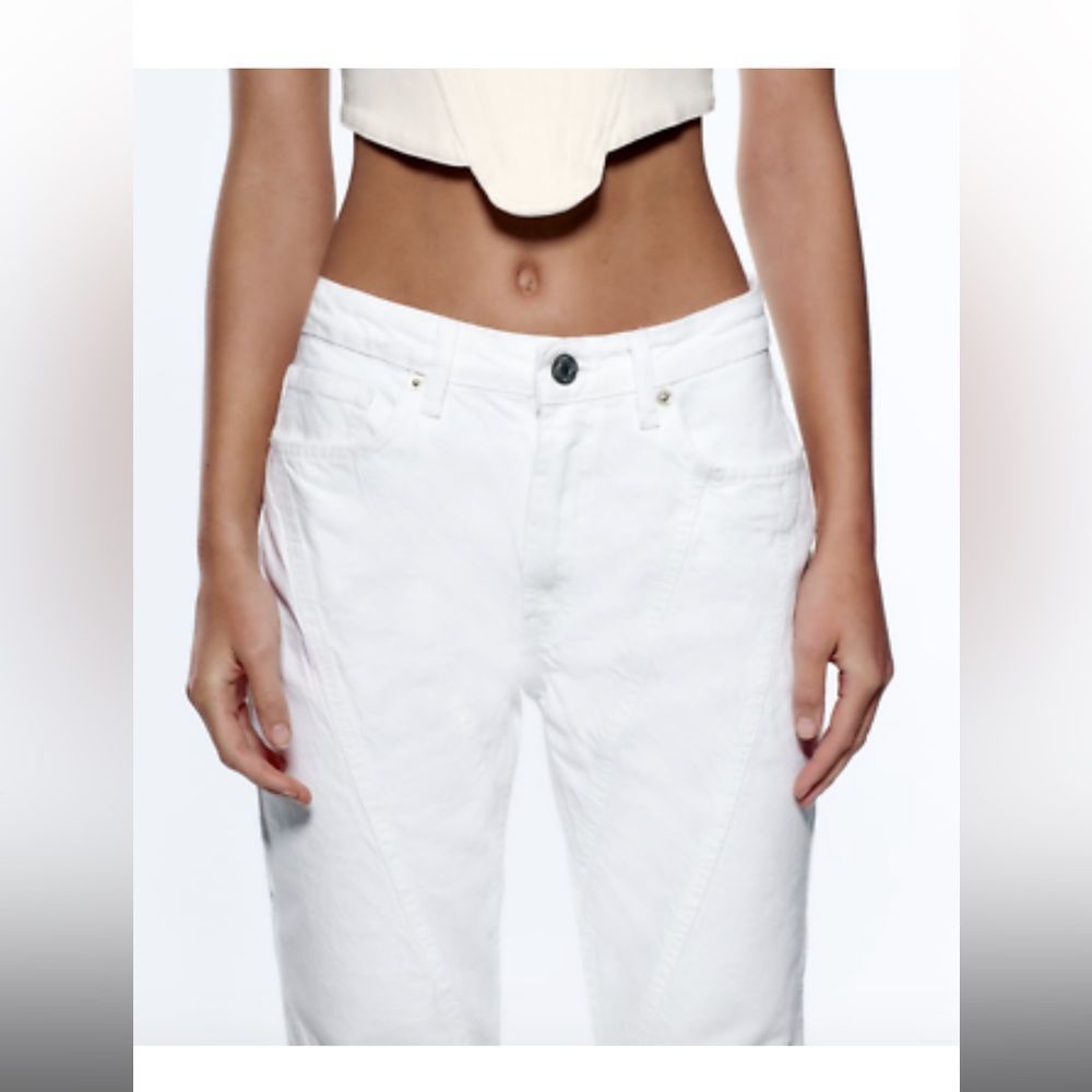 NWT ZARA WOMAN HIGH RISE STRAIGHT
LEG JEANS WHITE - Picture 1 of 9